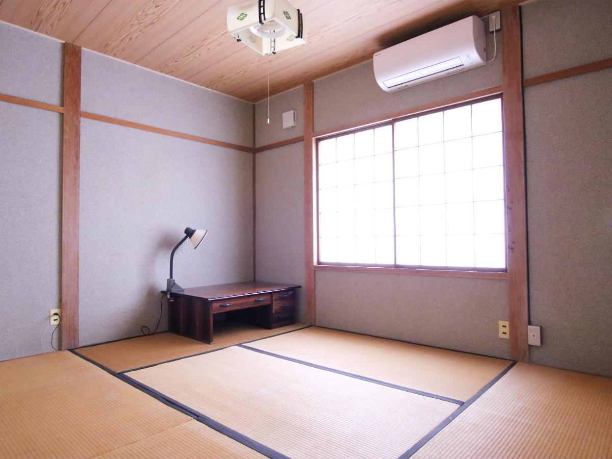 Guesthouse Karikakko 小木 エクステリア 写真